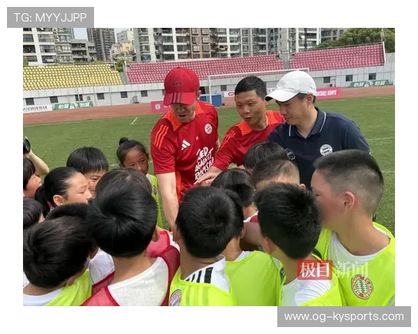 足球联赛在青训扶持中推广俱乐部与社区合作的多方共育模式,俱乐部与中学足球培训合作协议 足球联赛在青训扶持中推广俱乐部与社区合作的多方共育模式,俱乐部与中学足球培训合作协议